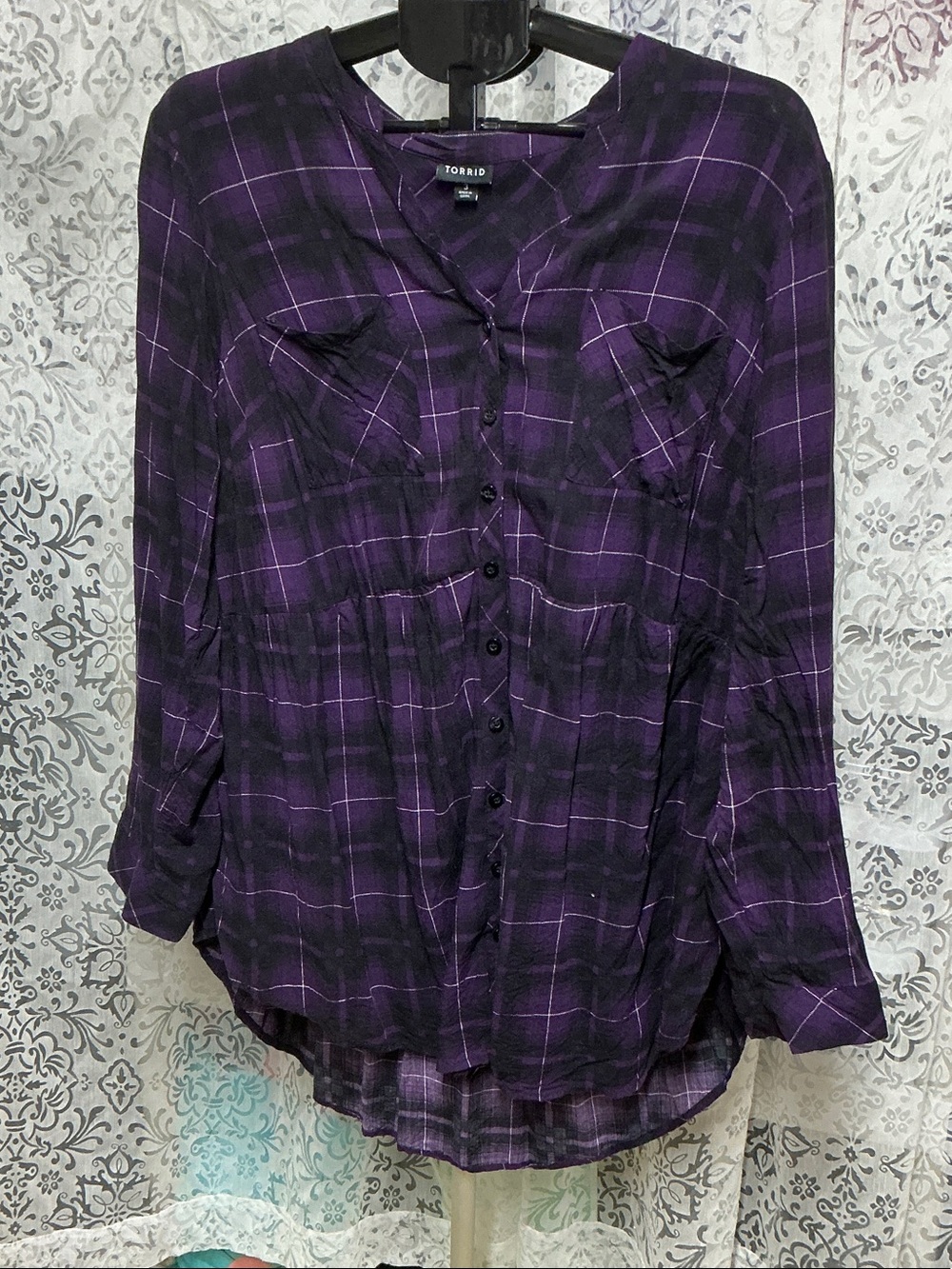 🩷 Torrid Purple and Black Plaid Button-Down Tunic Shirt